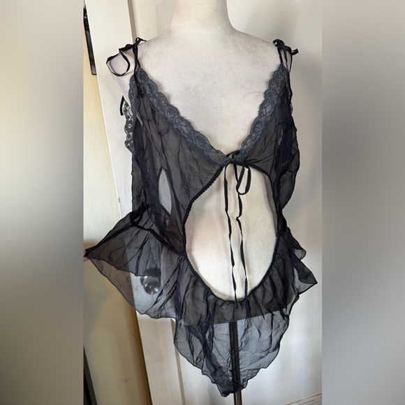 NWT Skims Romance Lace Tie Front teddy lingerie ruffle boudoir date feminine - Picture 3 of 5